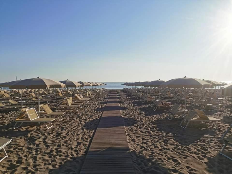 Alexandra Plaza Hotel Riccione Zewnętrze zdjęcie