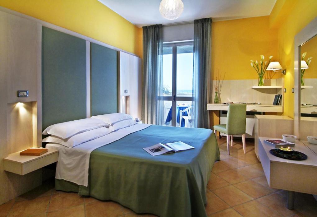 Alexandra Plaza Hotel Riccione Zewnętrze zdjęcie