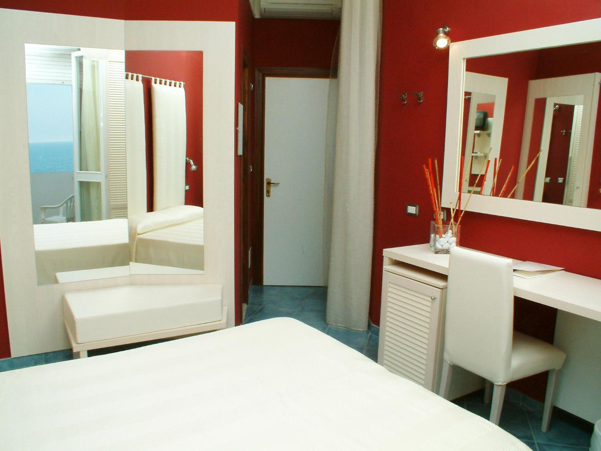 Alexandra Plaza Hotel Riccione Zewnętrze zdjęcie